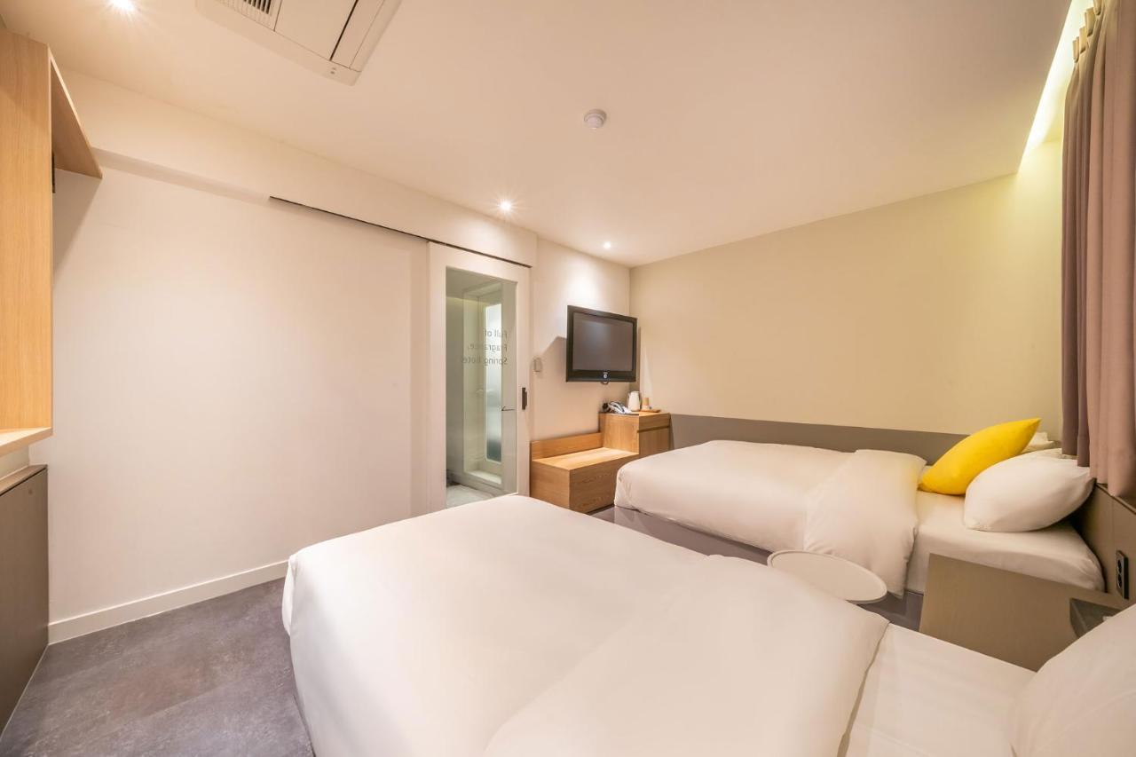 Chuncheon Bom Stay Екстериор снимка